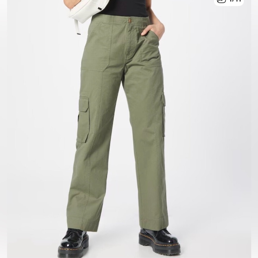 Abercrombie & Fitch Olive Green straight leg Cargo Pants